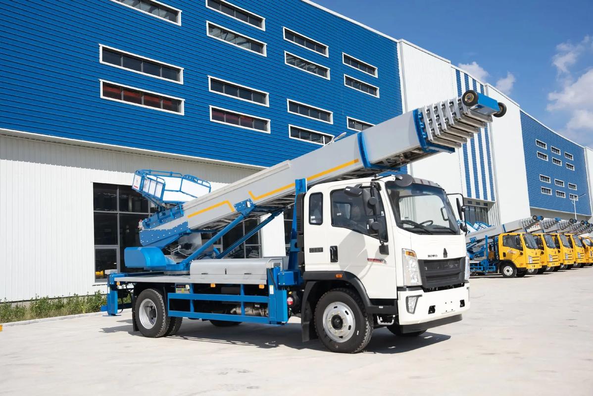 塔洋镇出租云梯车高空作业车 建筑垃圾搬运